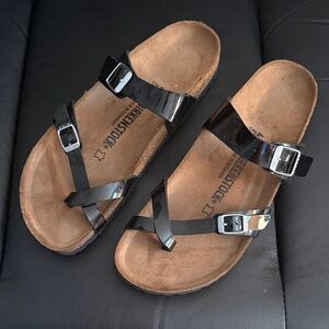Birkenstock Mayari Black Patent Sandals- new- sz 42